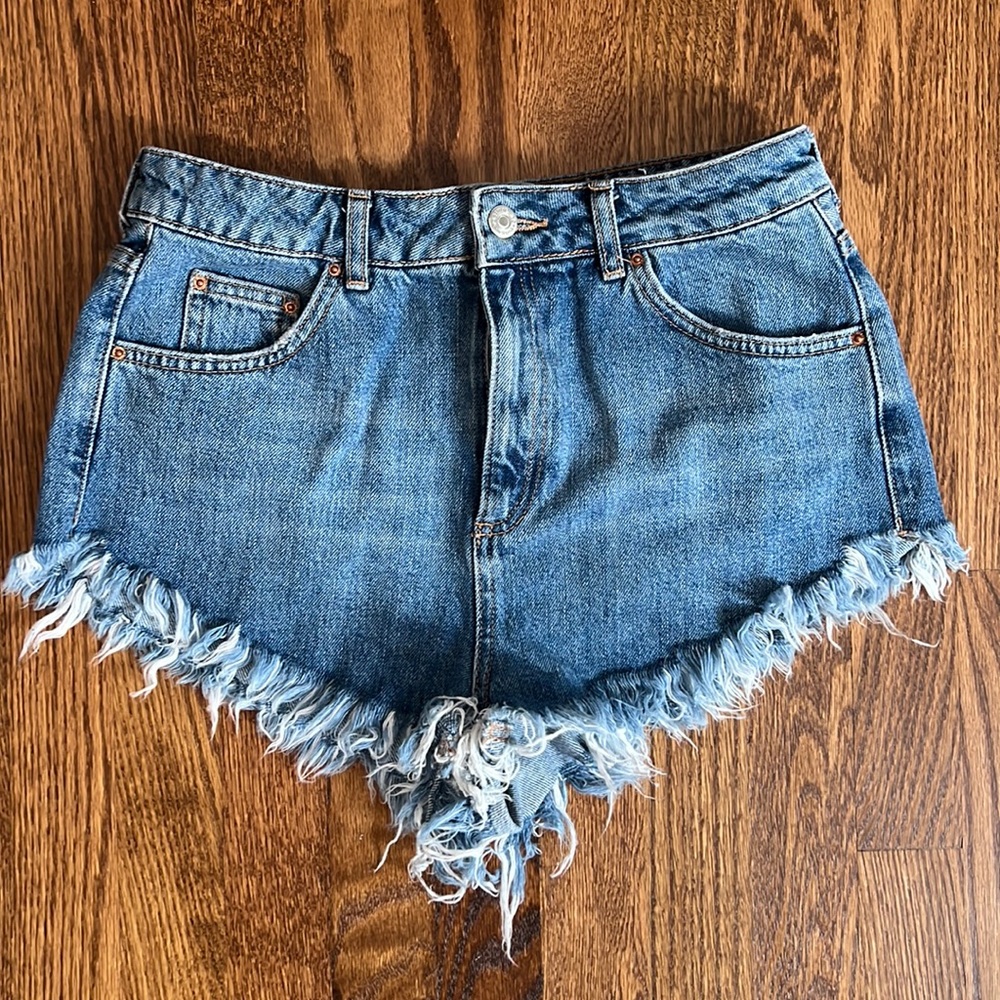 Top Shop Cropped Jean Shorts: Size 8